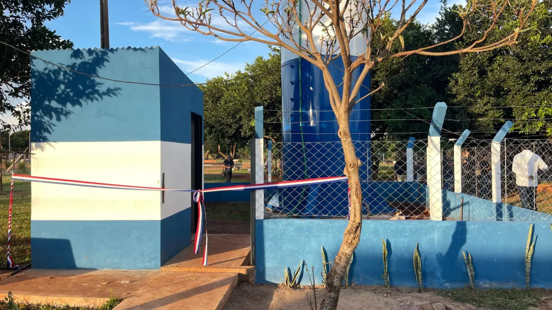 Municipalidad local instala mas un pozo de agua para 400 familias en Barrio Obrero