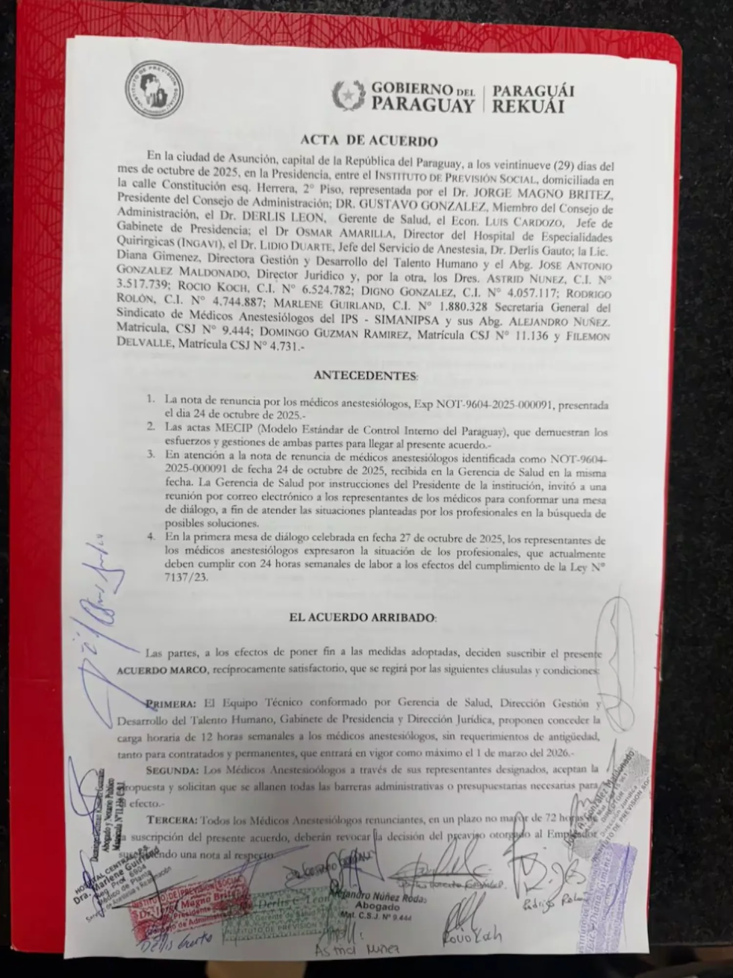 Anestesiólogos llegan a acuerdo con IPS y desisten de renuncia