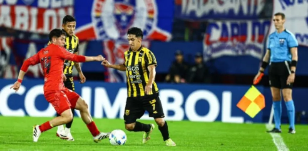 Guaraní cerró con insufuciente triunfo una Copa que dejó más pena que nunca