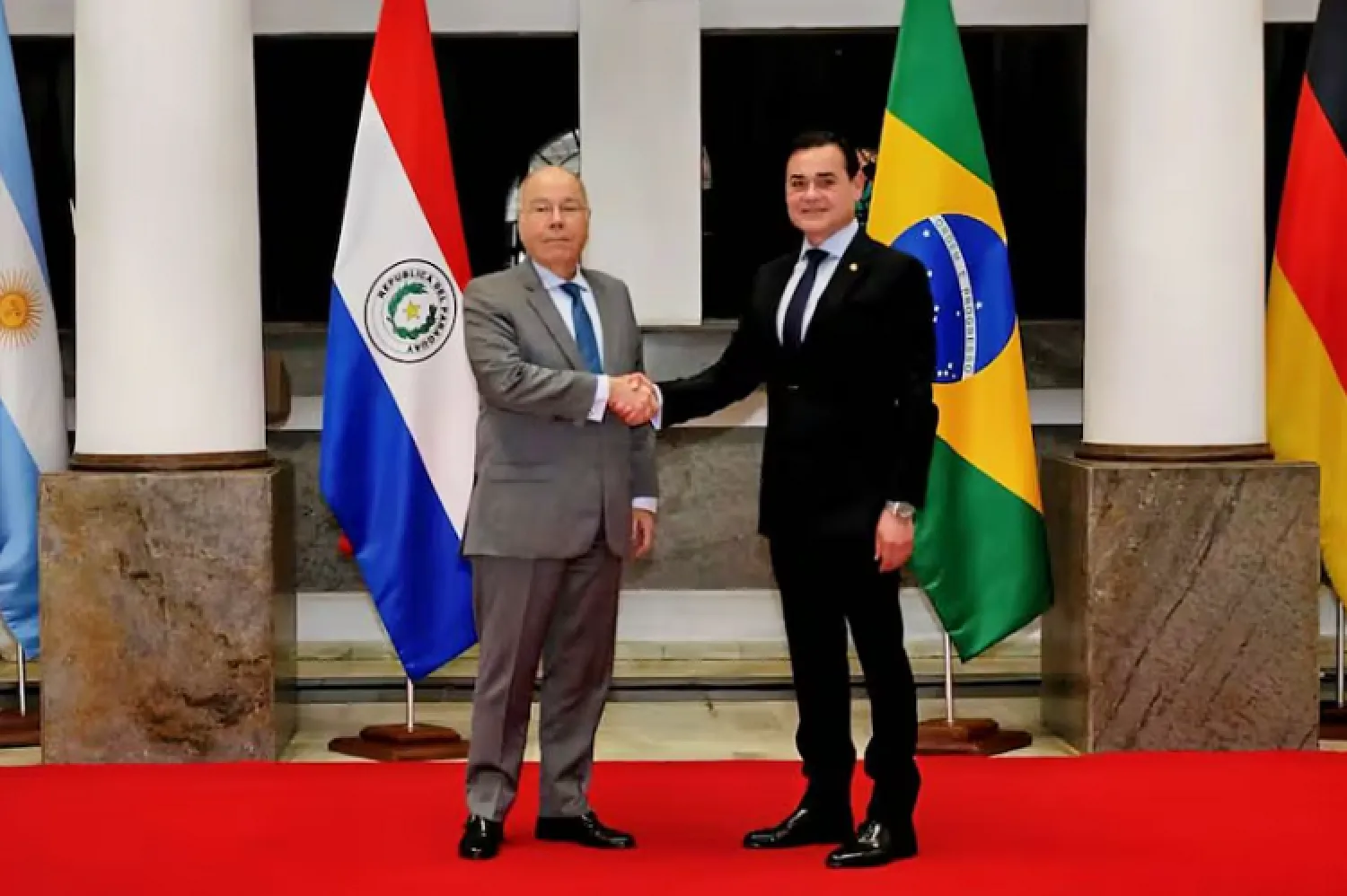 Paraguay y Brasil superan impasse y retomarán revisión del Anexo C