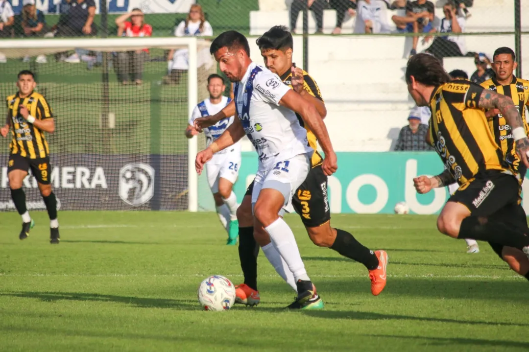 Guaraní superó 4-1 a Sportivo Ameliano en la Arboleda
