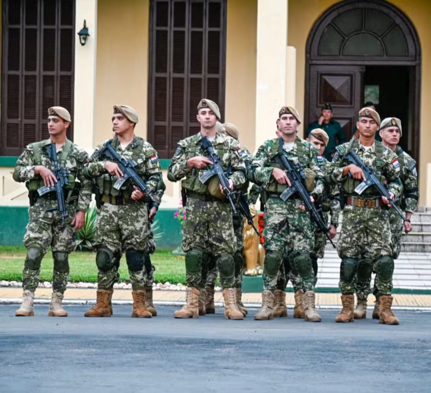 Ejército despliega 300 efectivos y refuerza controles fronterizos