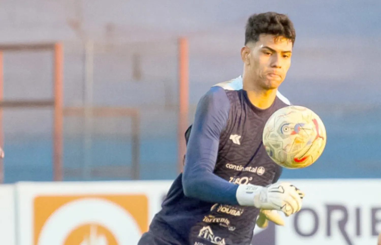 Ángel Martínez, de delantero centro a guardameta