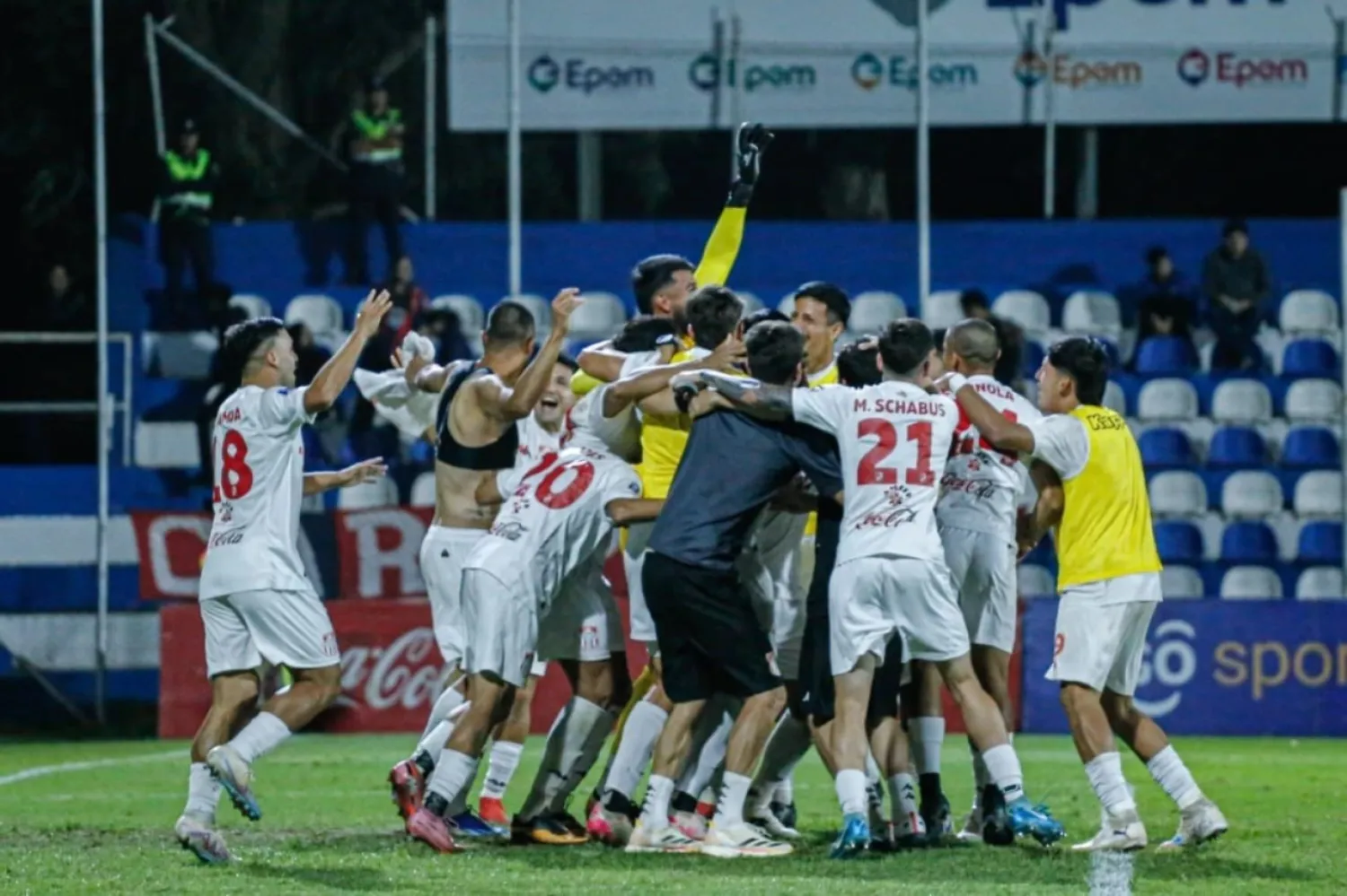 General Caballero completa el cuadro de semifinalistas  derrotando a Cerro Porteño en tanda de penales y está entre los cuatro mejores de la Copa de Todos.