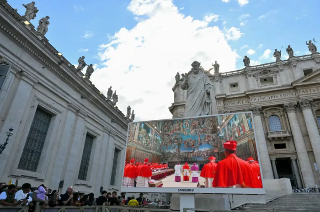 5.000 periodistas acreditados y el Vaticano saturado de fieles