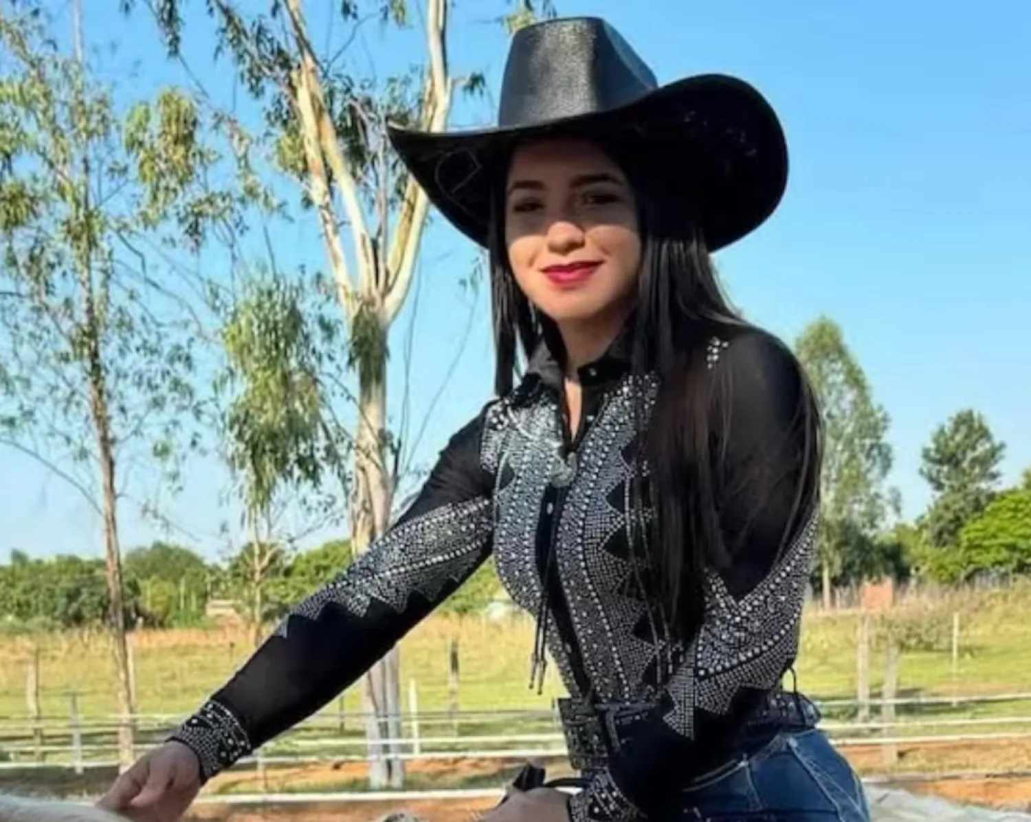 Autopsia revela que amazona de Altos intentó defenderse antes de recibir cinco disparos fatales