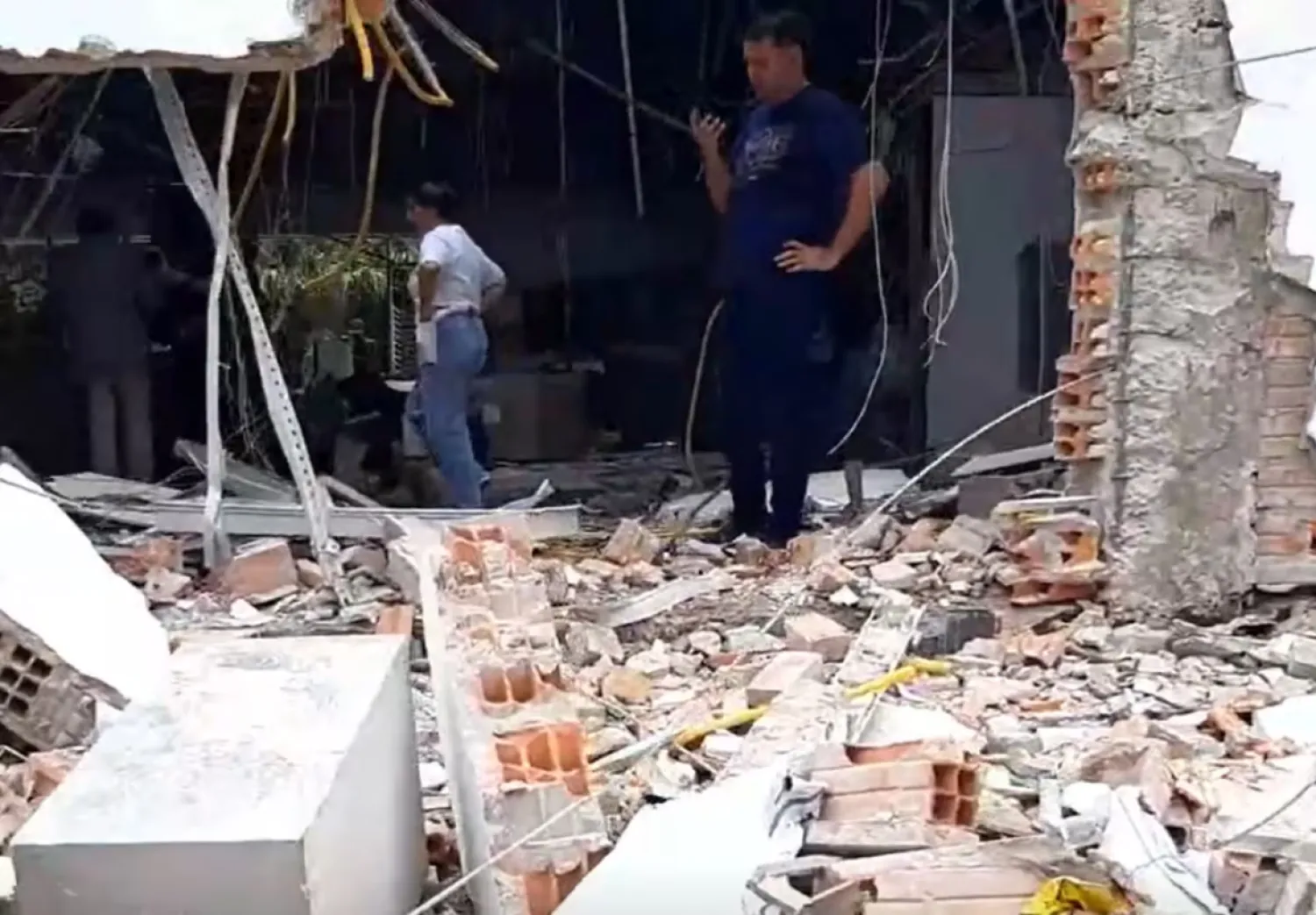 Recuperan 23 bolsas con dinero en banco asaltado en Katueté