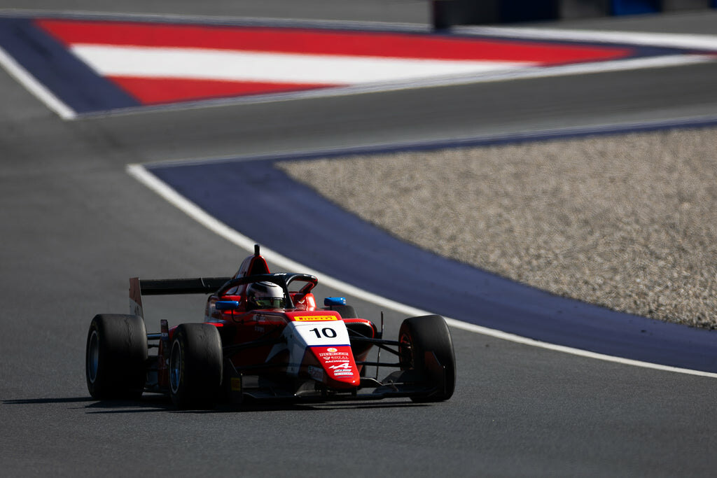 Joshua Duerksen concluye un fin de semana difícil en Austria