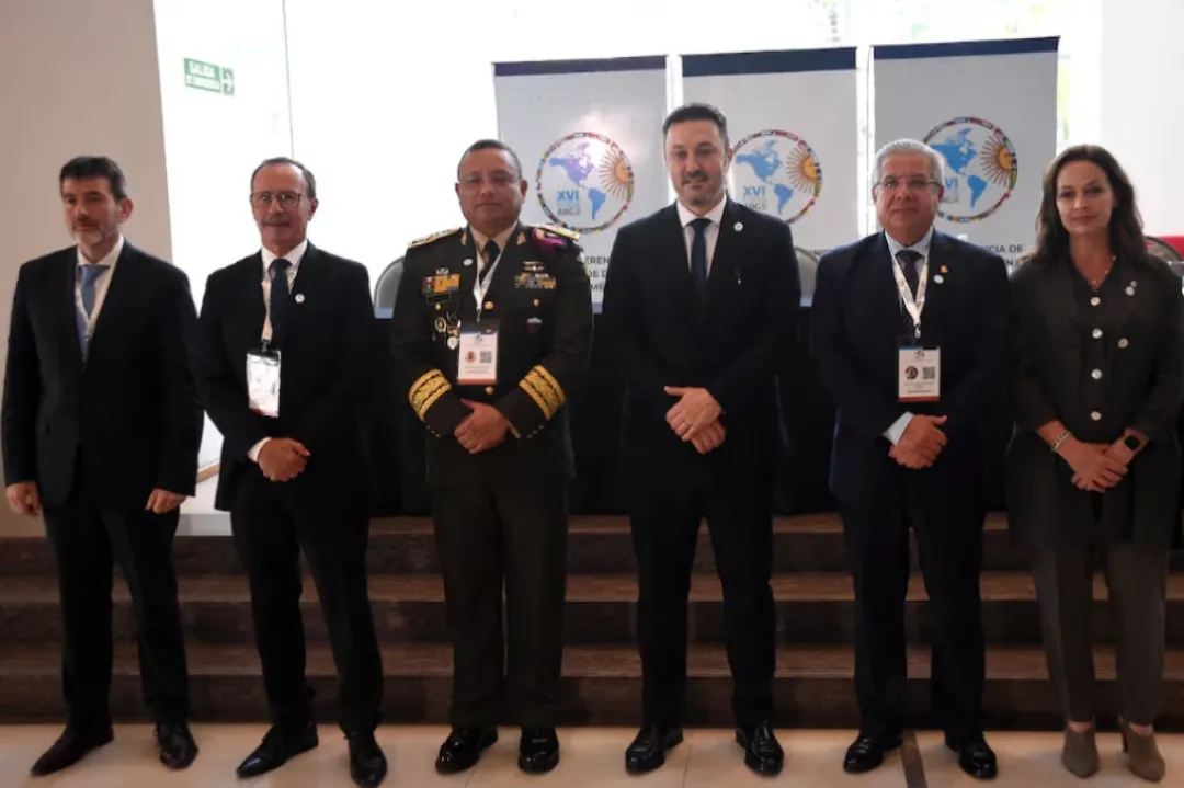 Óscar González: “Estamos habilitados a defender la soberanía de nuestra patria”