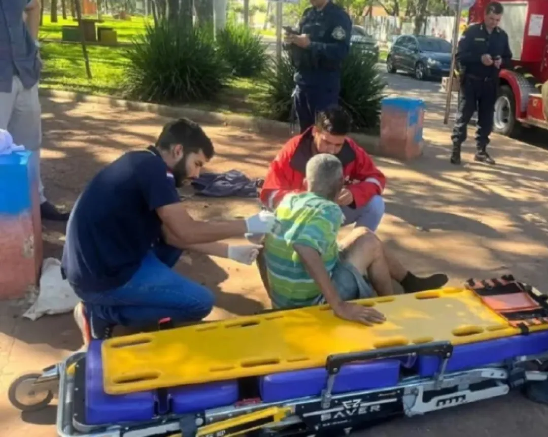 Nos completamos ahora también ya queman a indigentes en nuestra ciudad