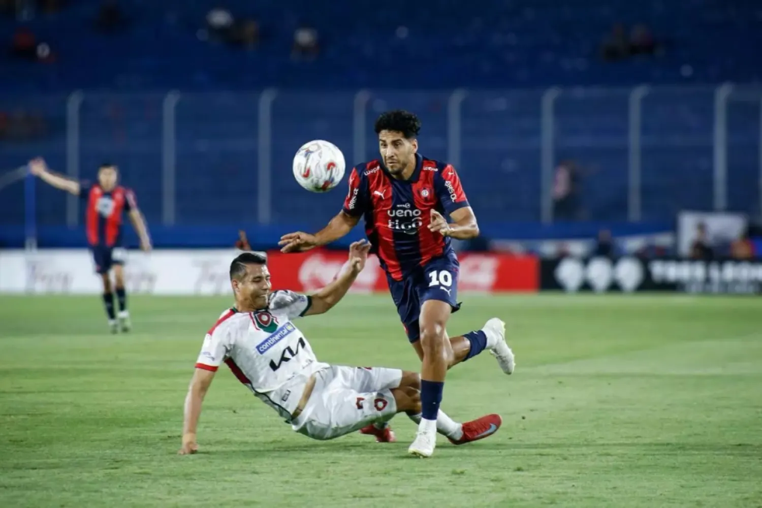 Cerro Porteño y Atlético Tembetary igualaron 1-1 en magro partido