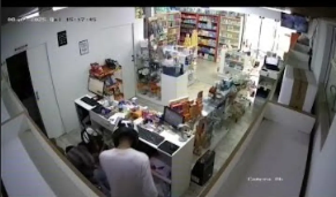 Ladrones roban farmacia en Ponta Porã