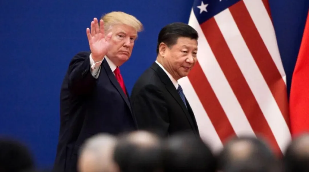 China eleva al 84% sus aranceles a los productos estadounidenses