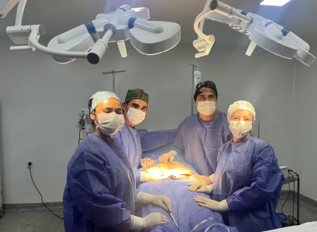 Cirugía de manejo multidisciplinario en el Hospital Regional de Pedro Juan Caballero con total exito
