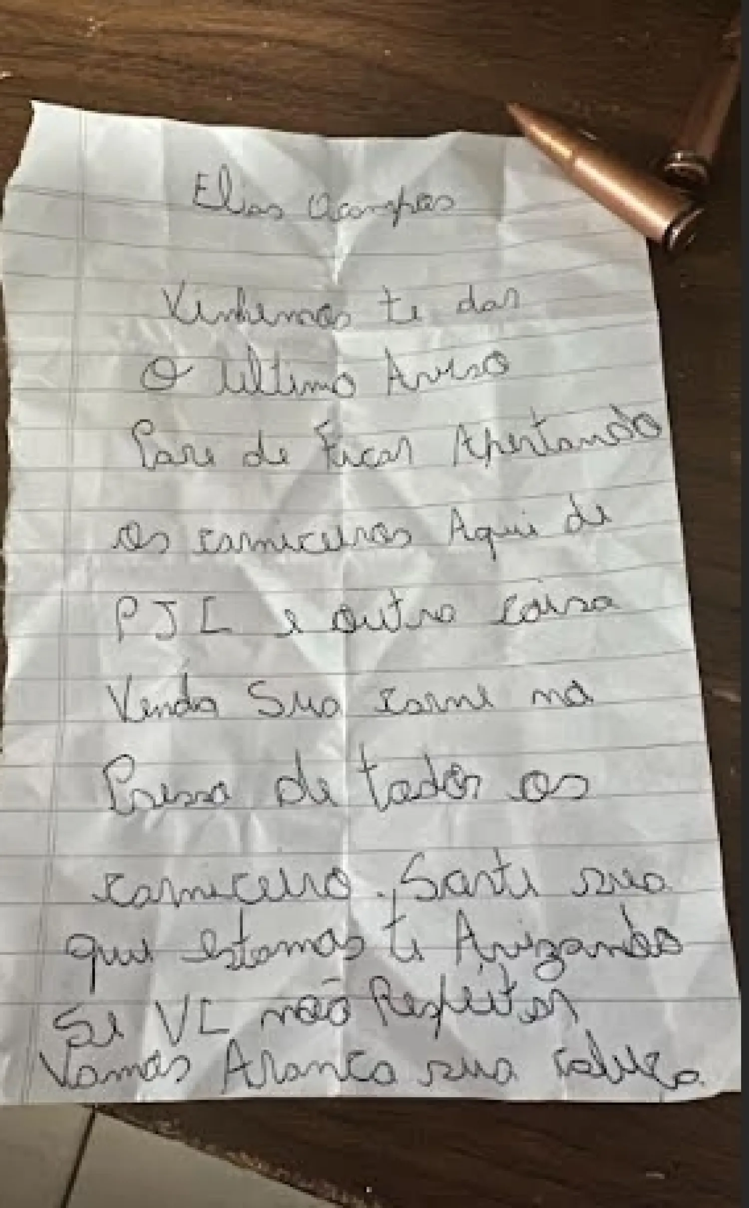 Amenazan con panfleto a supuesto distribuidor de carnes