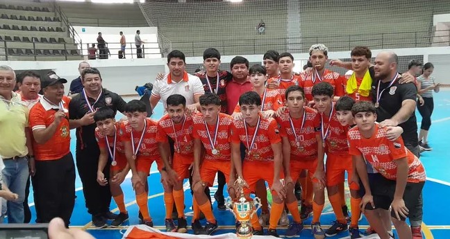 Nacional C 17 de futbol de salón: Santa Rosa del Aguaray, campeón