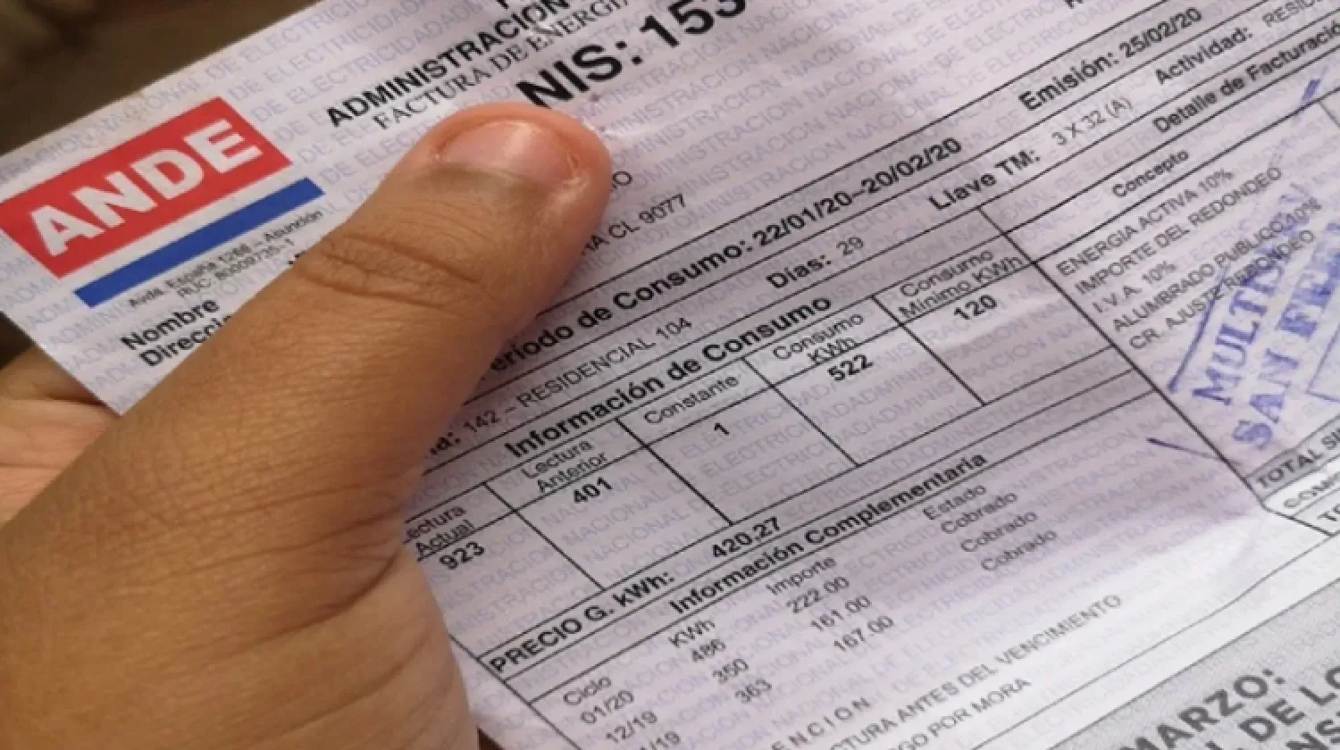 Gobierno prepara una fórmula para aumento automático de tarifa de la ANDE