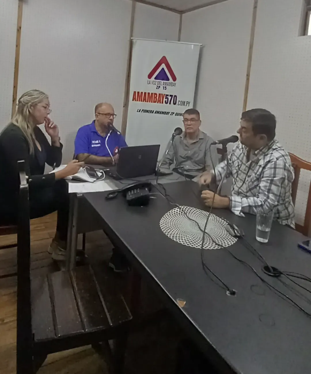 En la mañana de hoy recibimos al Senador Enrique Salyn Buzarquis en nuestra emisora