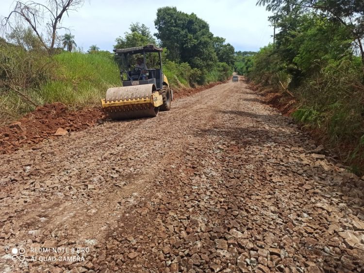 Sigue trabajo de recuperacin del camino a Fortuna