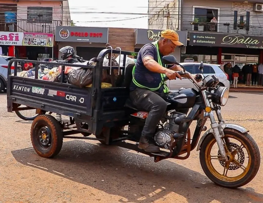 Concejal Carolina Yunis propone motocarros para optimizar recolección de basura en el centro