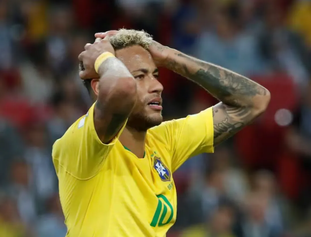 Neymar se queda afuera