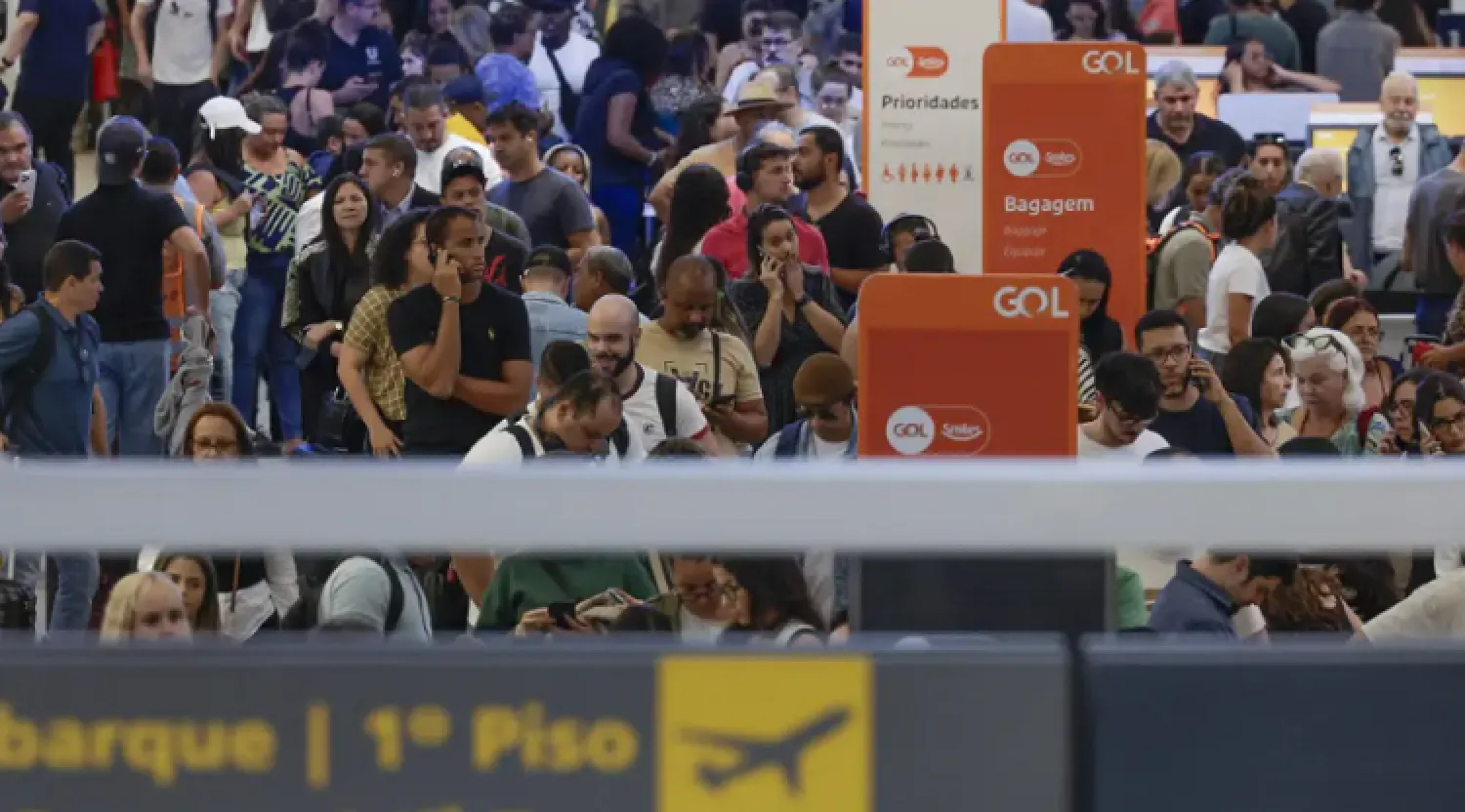 Un derrame de aceite paraliza las operaciones en el décimo mayor aeropuerto de Brasil
