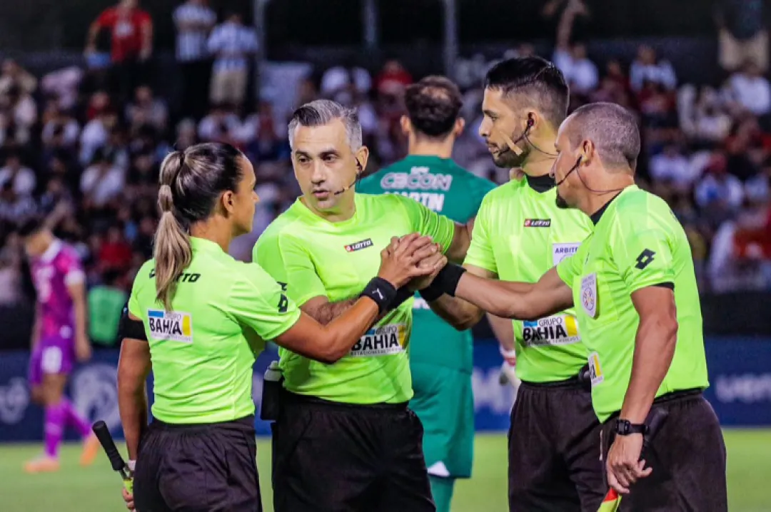 Los árbitros de la décima fecha