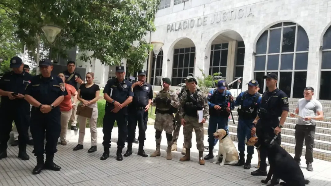 Nueva amenaza de bomba causó alarma en el Poder Judicial - Radio ...