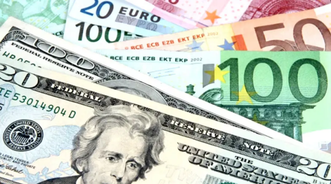 Cambio de marcha: ¿Podría el dólar dejar de ser la moneda dominante mundial?