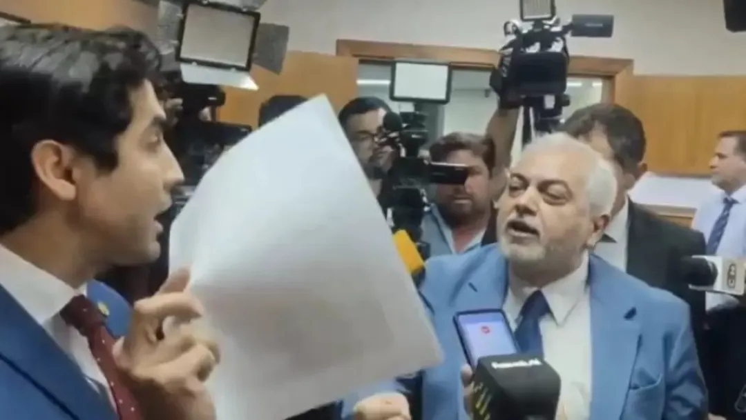Tras cierre de sanatorio se desató hoy cruce entre legislador y superintendente de Salud