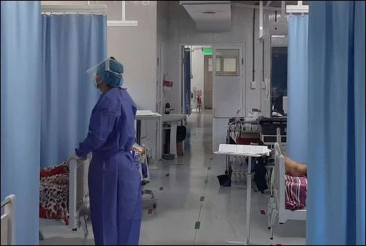 Renuncian 20 mdicos de la terapia del Hospital Nacional y se cerrara un bloque de 16 camas