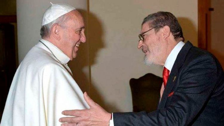 Muere el mdico personal del Papa, Fabrizio Soccorsi, a causa de Covid