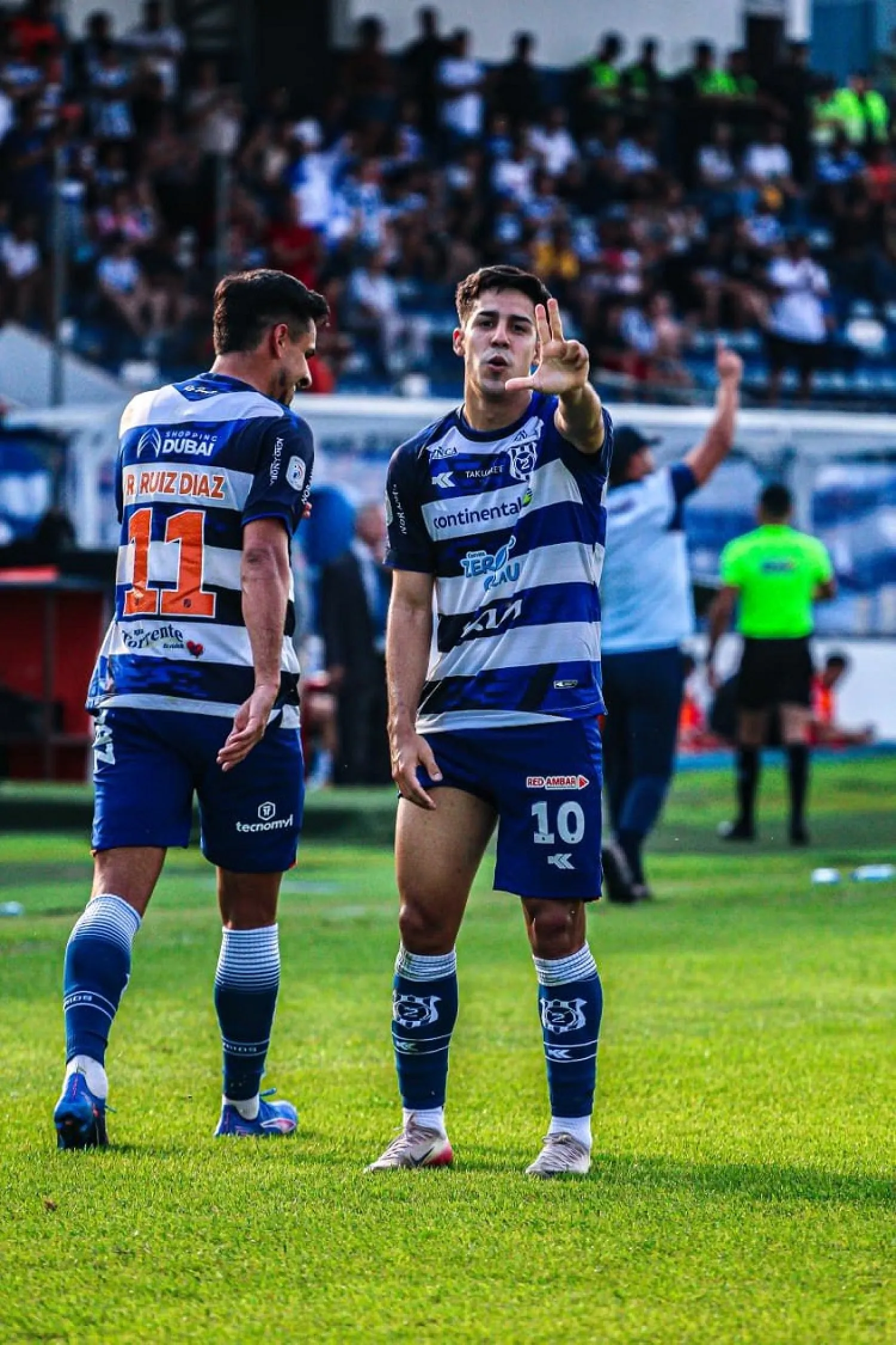 ¡Mala noticia! Ronald Cornet sufre la peor de las lesiones