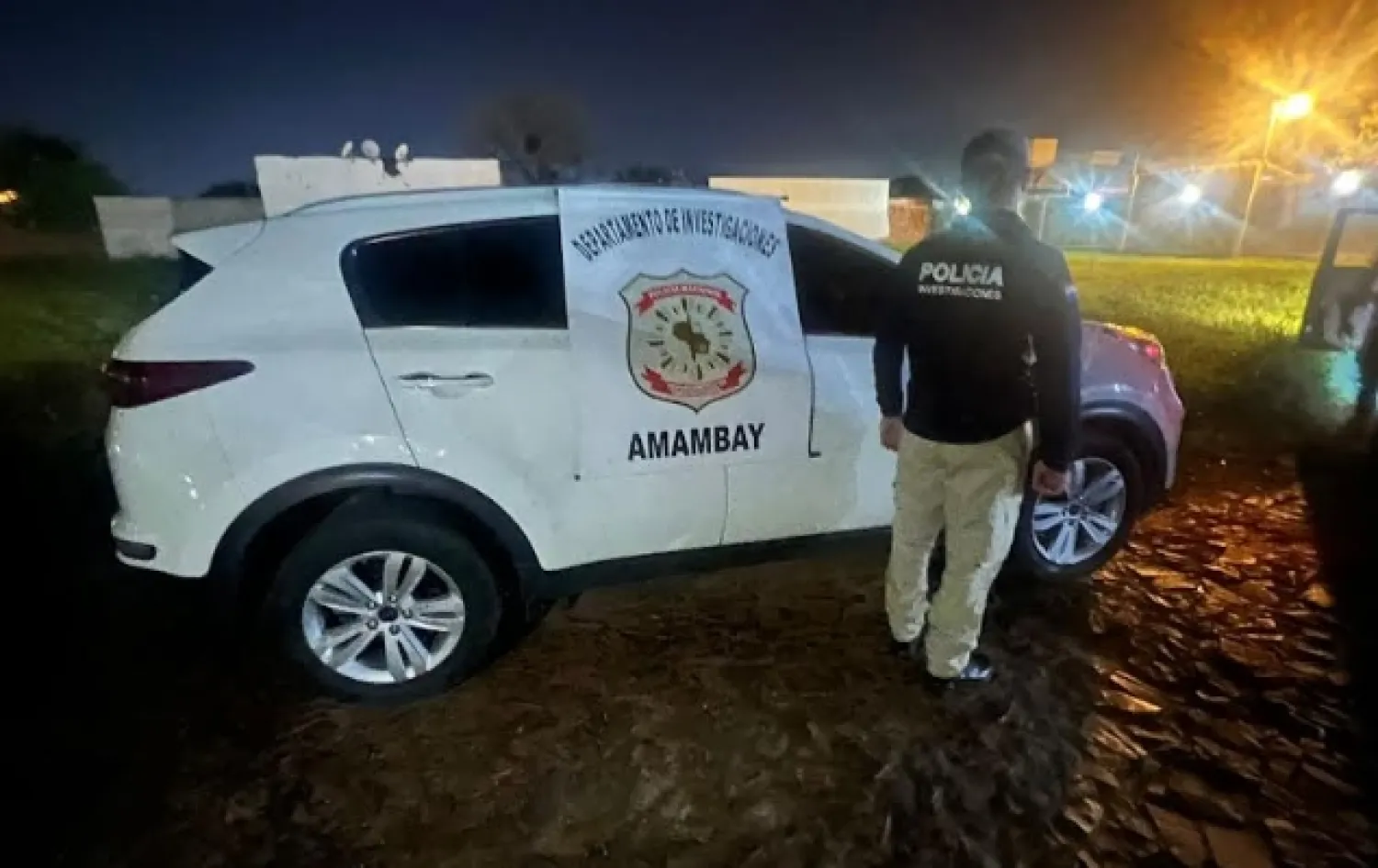 Encuentran abandonada camioneta hurtada a funcionario público