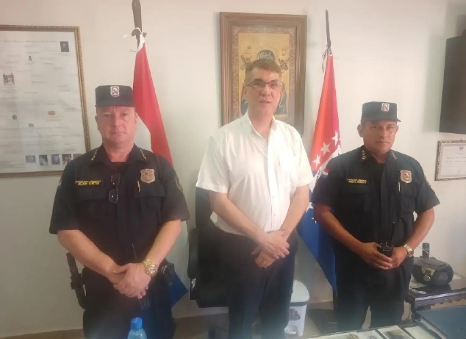 Intendente Municipal recibe a nuevos jefes de comisarias