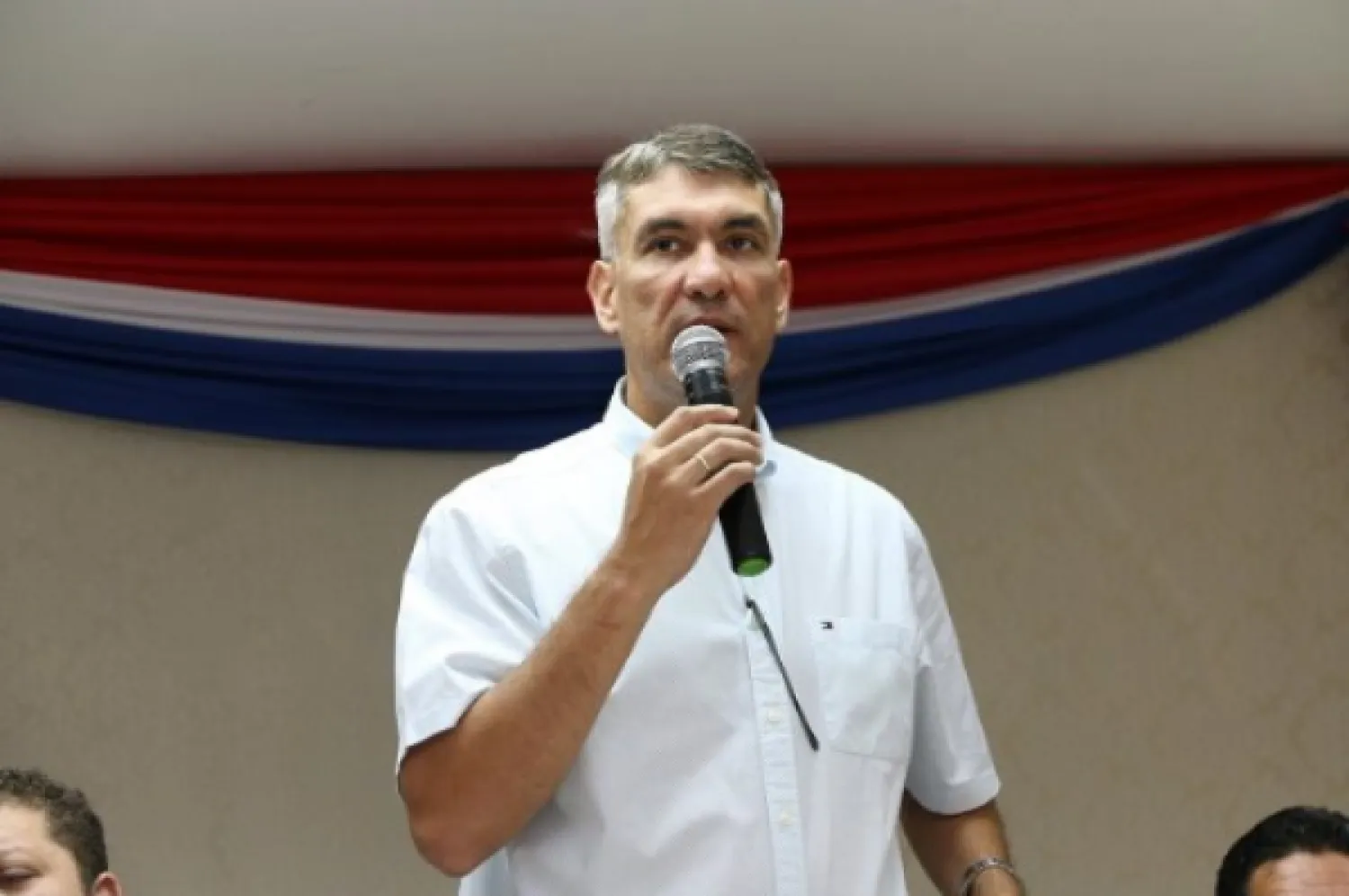 Primer movimiento electoral en el PLRA: Ronald Acevedo confirma su precandidatura para la Intendencia de Pedro Juan Caballero