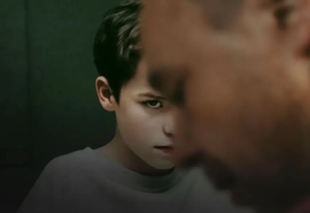 Psicólogo paraguayo cuenta cómo la serie “Adolescencia” puede ayudar a padres e hijos a conectarse