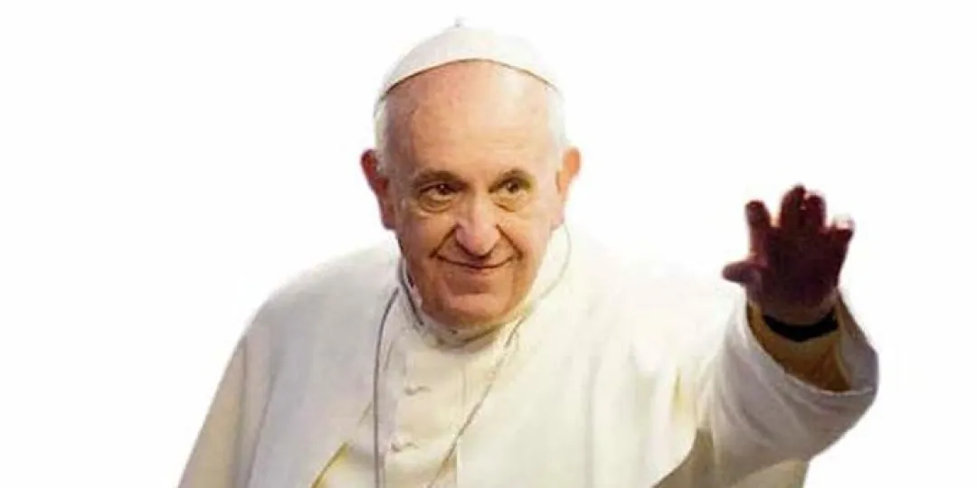 El papa continúa recibiendo oxígeno y está consciente