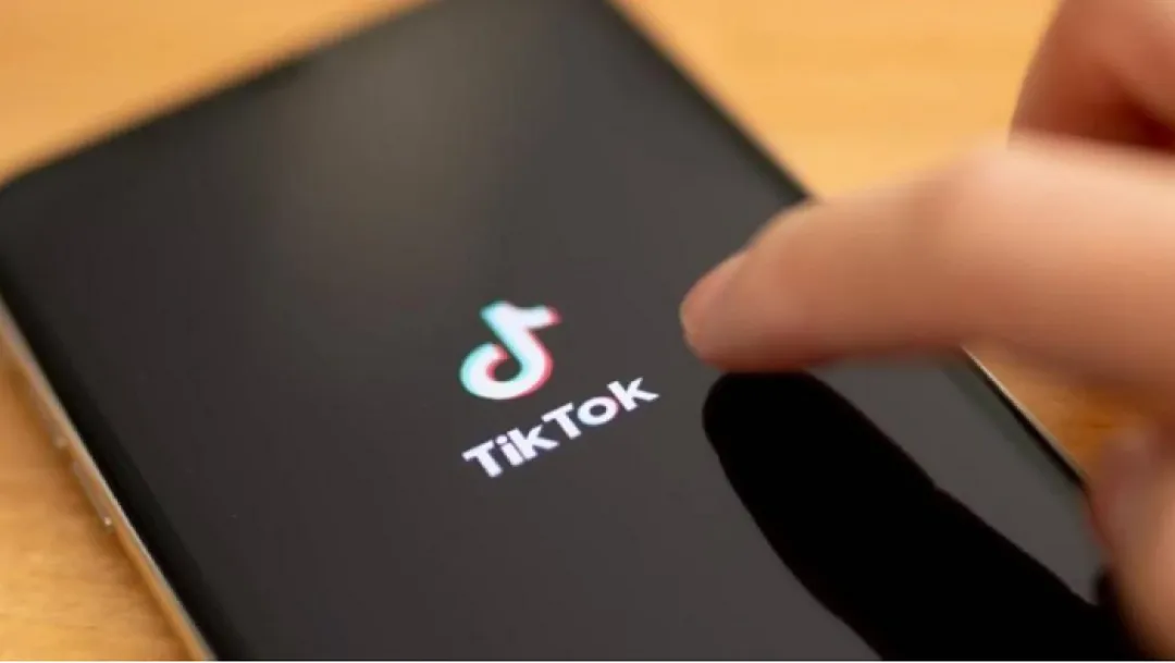 TikTok lanza una nueva función para que padres bloqueen accesos a sus hijos
