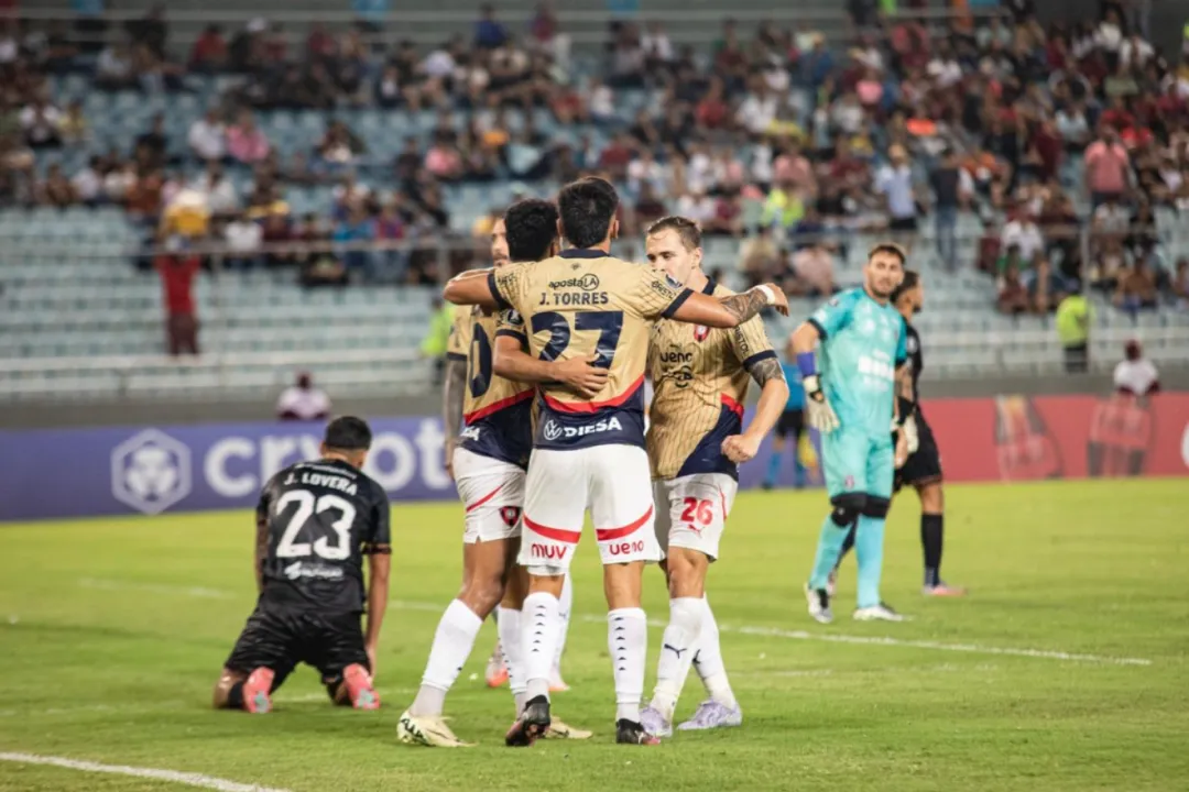 Cerro Porteño venció 4-0 a Monagas, en juego de ida por la fase 2 de la Libertadores.