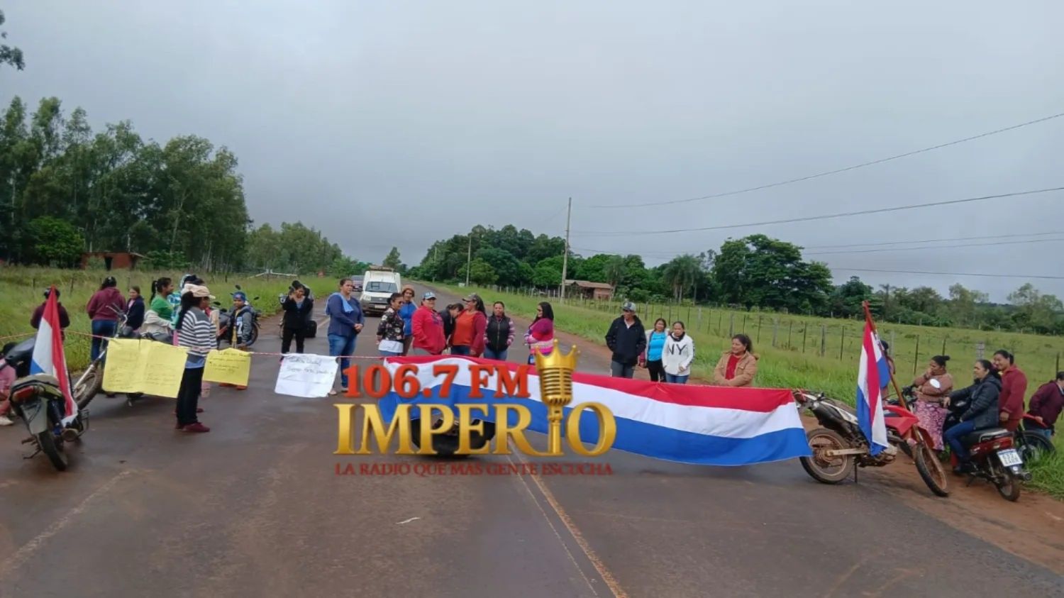Capitán Bado: comunidad educativa protesta y cierra ruta por falta de docentes
