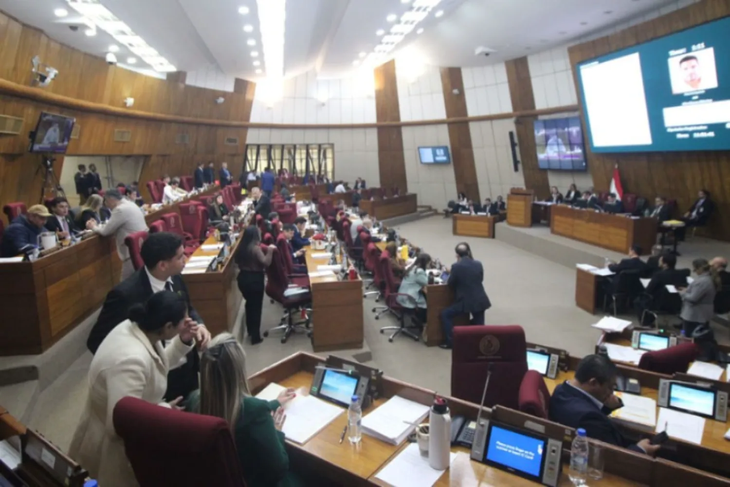Diputados concede media sanción a proyecto que regula el blindaje balístico vehicular