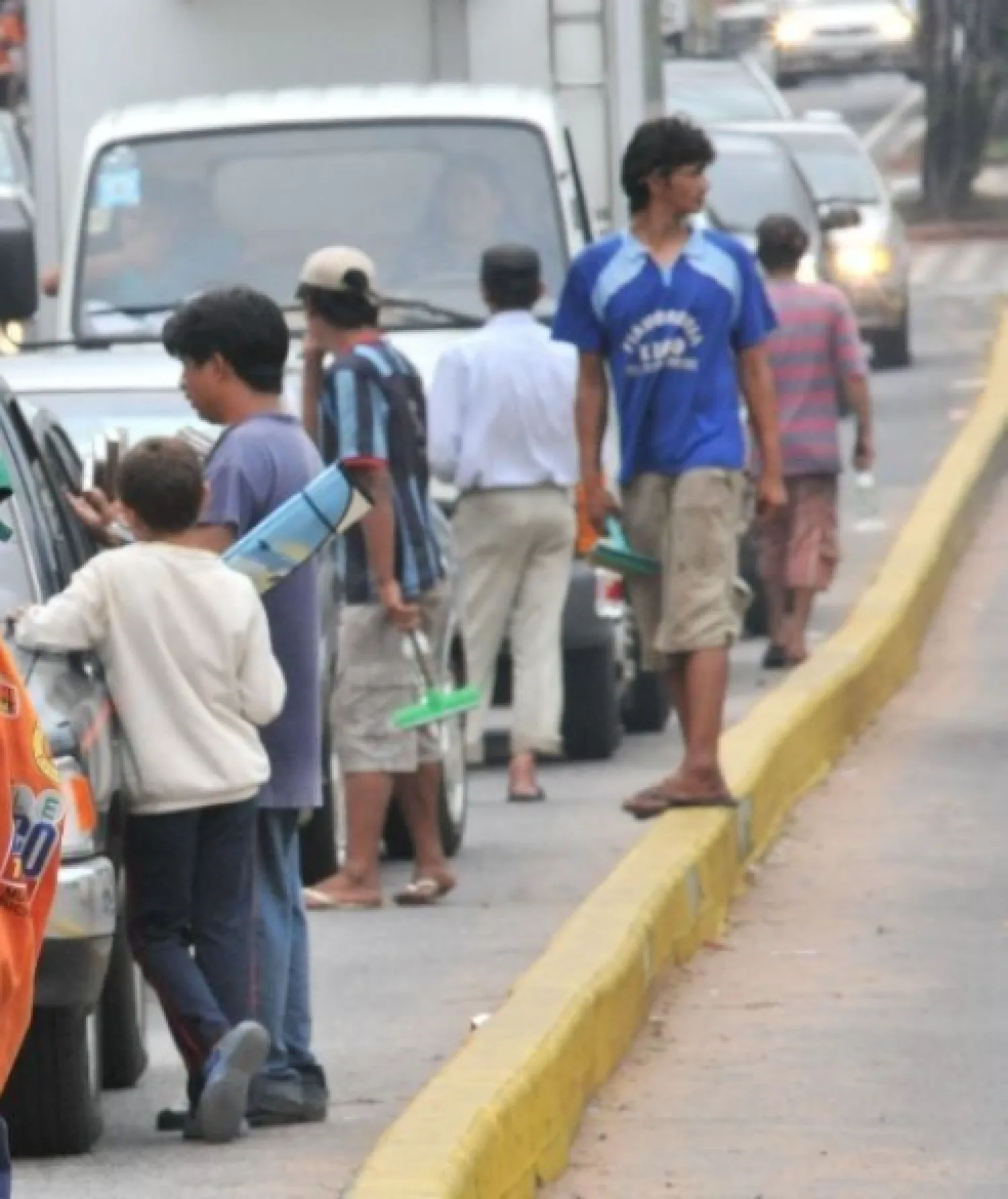 Juzgado emite medida cautelar con relacion a menores en la via publica de nuestra ciudad