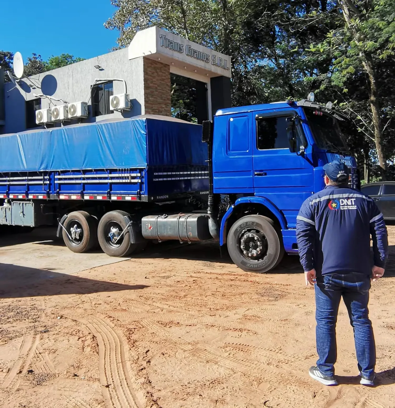 DNIT aprieta controles a transportadoras de carga tras cruce de datos con la Dinatran
