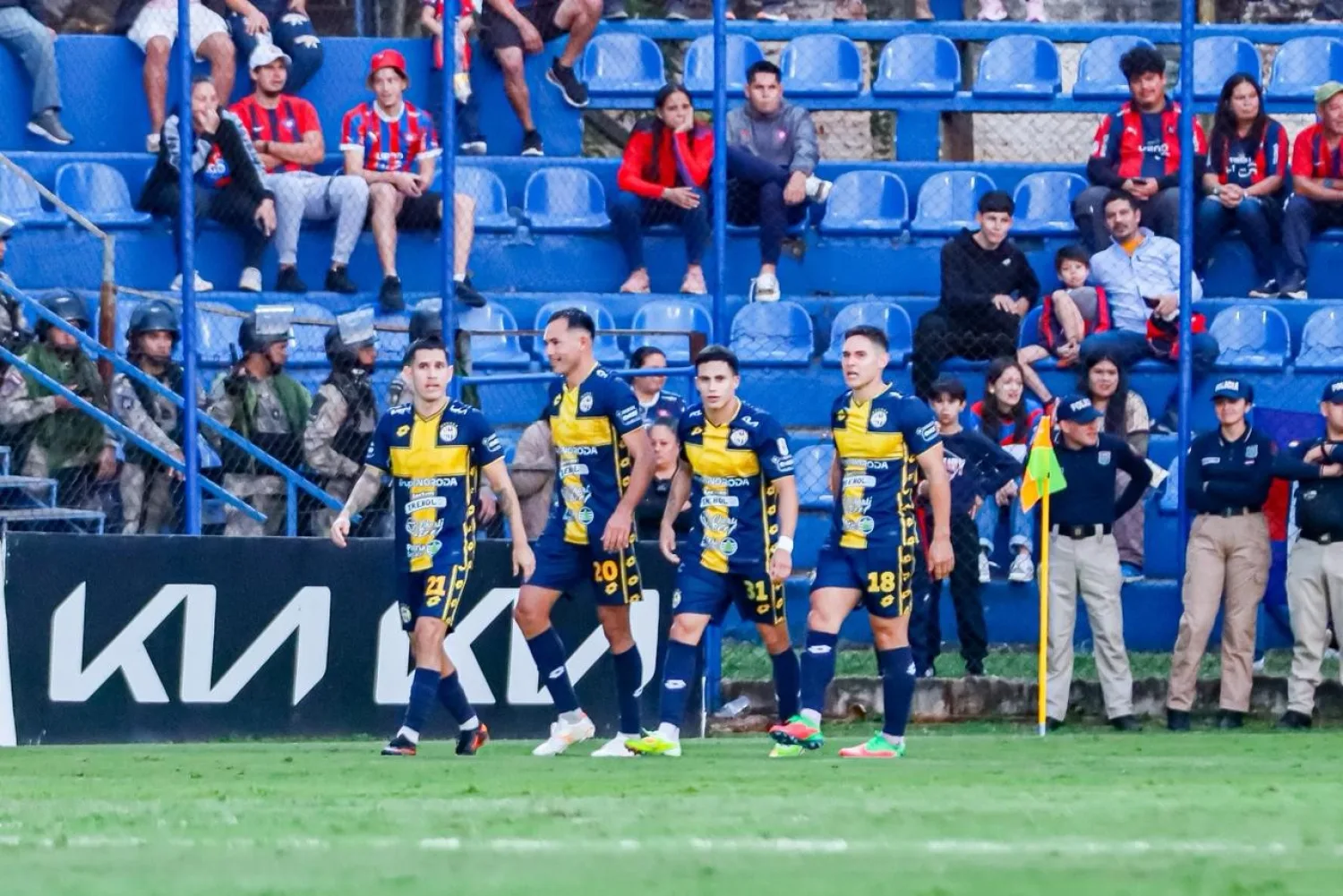 Sportivo Trinidense derrotó 3-1 a Cerro Porteño por penúltima fecha del Apertura