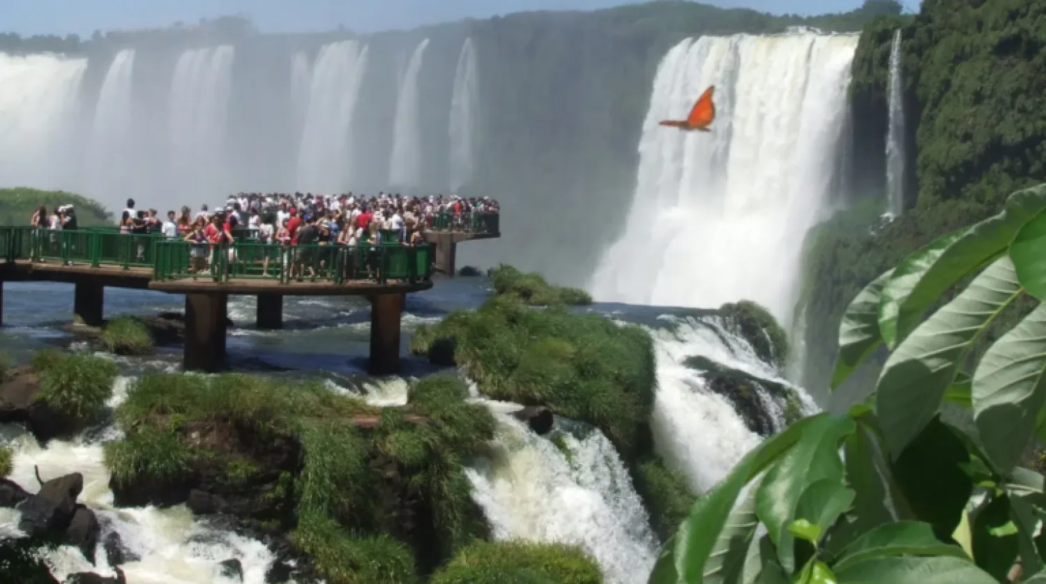 Ver las Cataratas del Iguazú será más caro para paraguayos desde junio