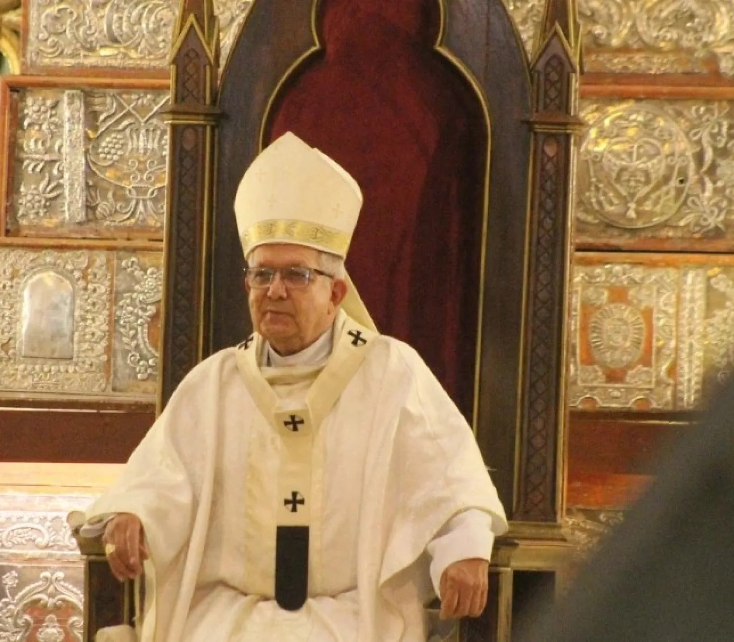 Cardenal advierte sobre manipulación y desinformación en aniversario de comunicadores católicos