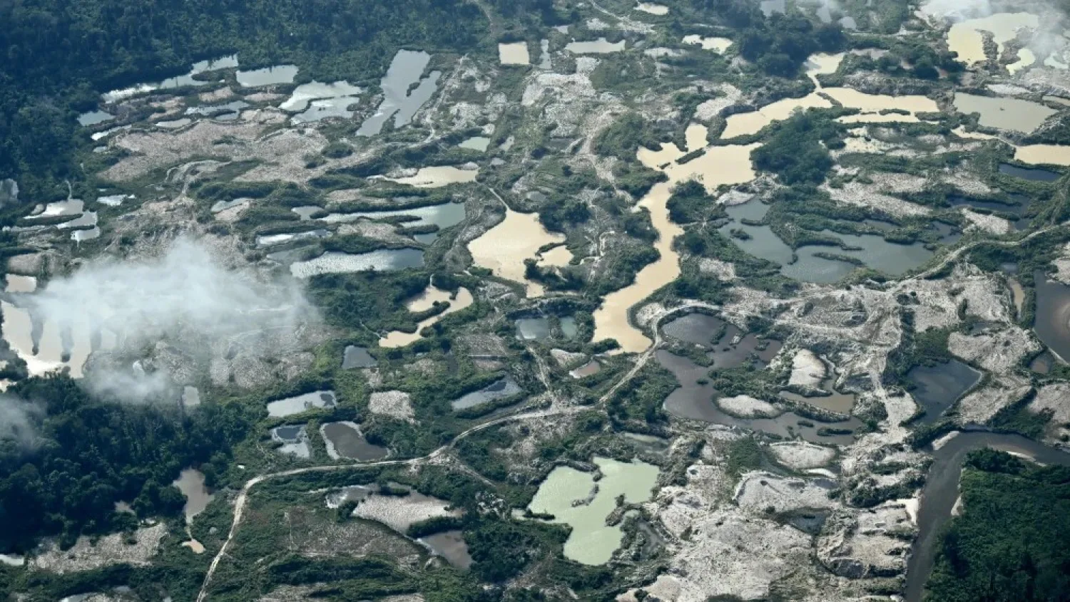 Nueva fiebre del oro pone en jaque tierras protegidas de la Amazonía brasileña
