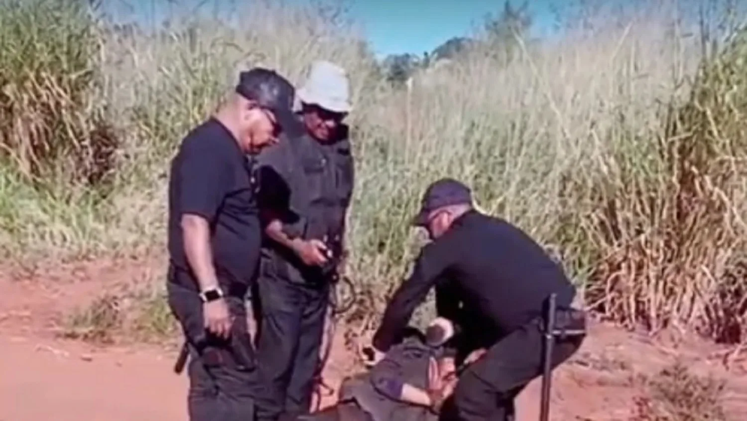 Muere el indígena torturado por supuestamente faenar un ganado robado en Brasil