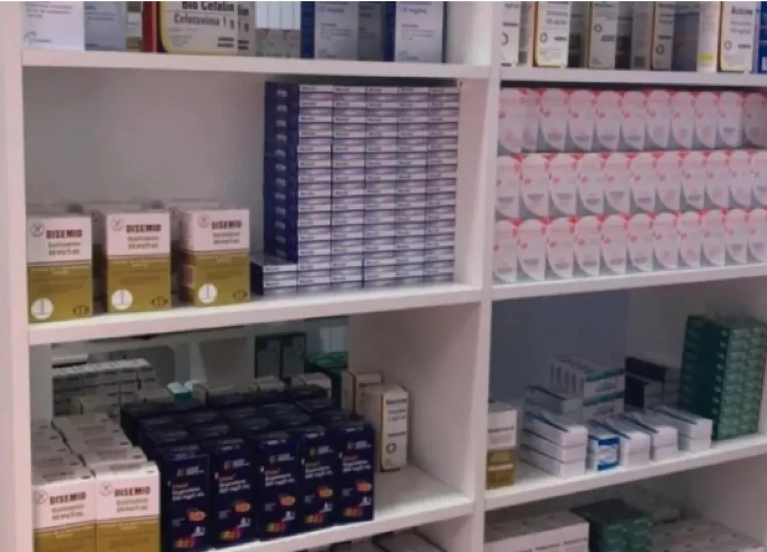 IPS reconoce que restricciones presupuestarias limitan abastecimiento de medicamentos